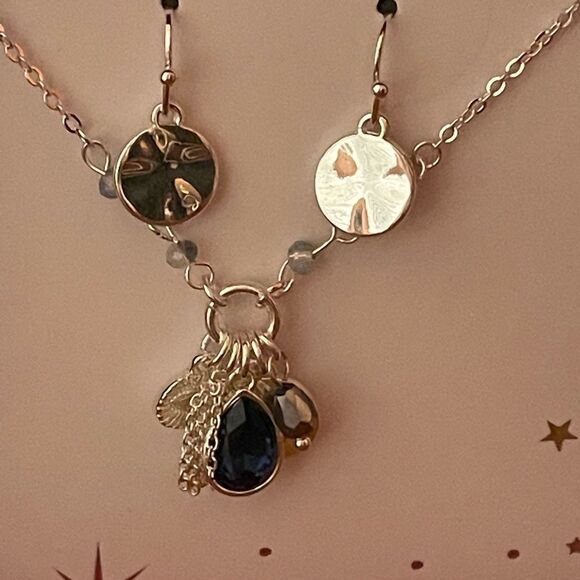 NIzB Style &Co set of silver tone earrings and necklace blue silver charms - Picture 1 of 5
